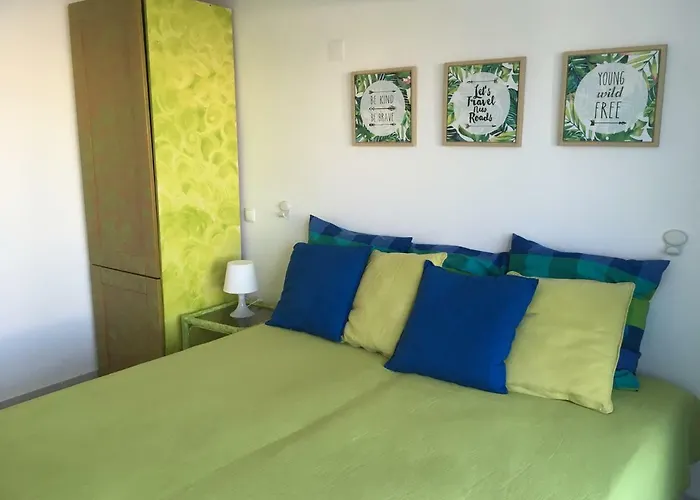Golden Apartment, - Rua Giestas Lote 4 J *