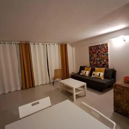 Golden Apartment, - Rua Giestas Lote 4 J Apartment
