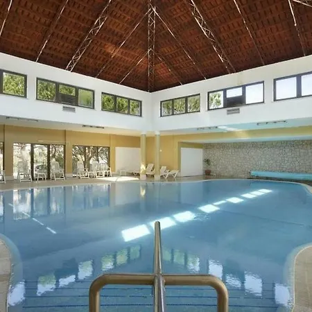 Golden Apartment, - Rua Giestas Lote 4 J Apartamento *